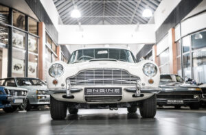 Aston Martin DB6